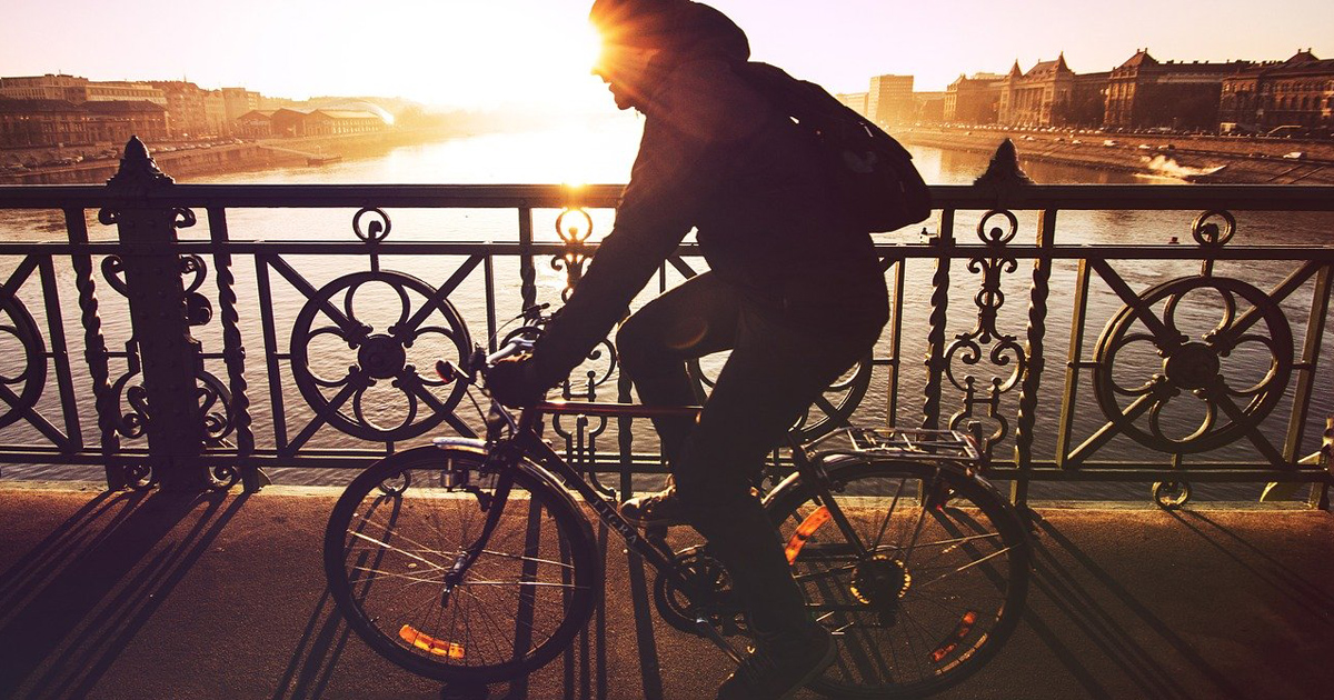 自転車通勤は負傷リスクを上げるか?/BMJ