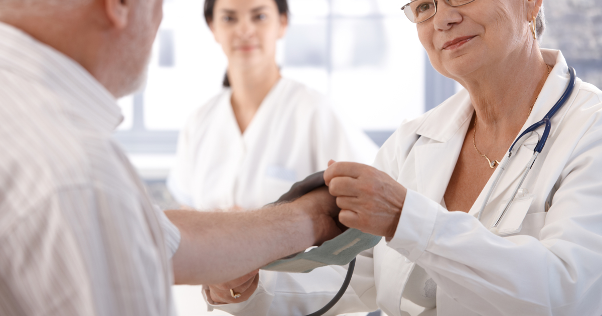 米国成人、過去20年間の血圧コントロールの状況は?/JAMA
