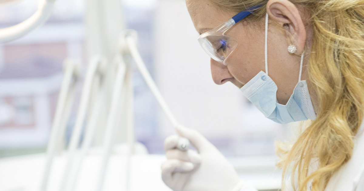 迅速承認がん治療薬、確認試験が否定的でも推奨薬のまま?/BMJ