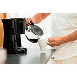 コーヒーが一部の前立腺がん患者の生存期間を延長？