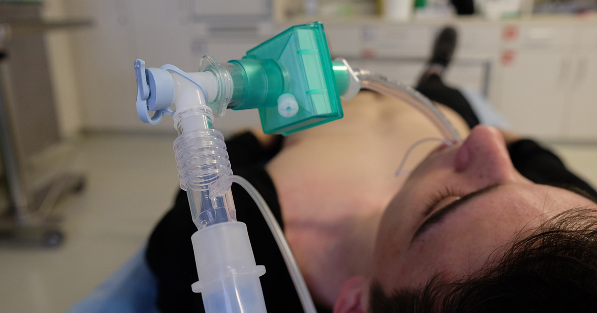 人工呼吸器装着患者に高用量タンパク質は有効か／Lancet