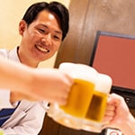 酒で顔が赤くなる人は、コロナ感染リスクが低い？のイメージ