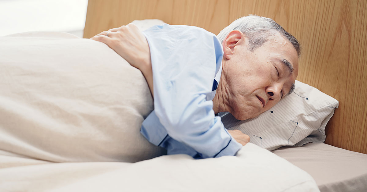 週末の寝溜め、認知機能障害リスクを上げる？下げる？｜医師向け医療