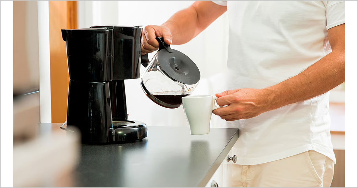 睡眠中の脳にカフェインはどう作用するのか