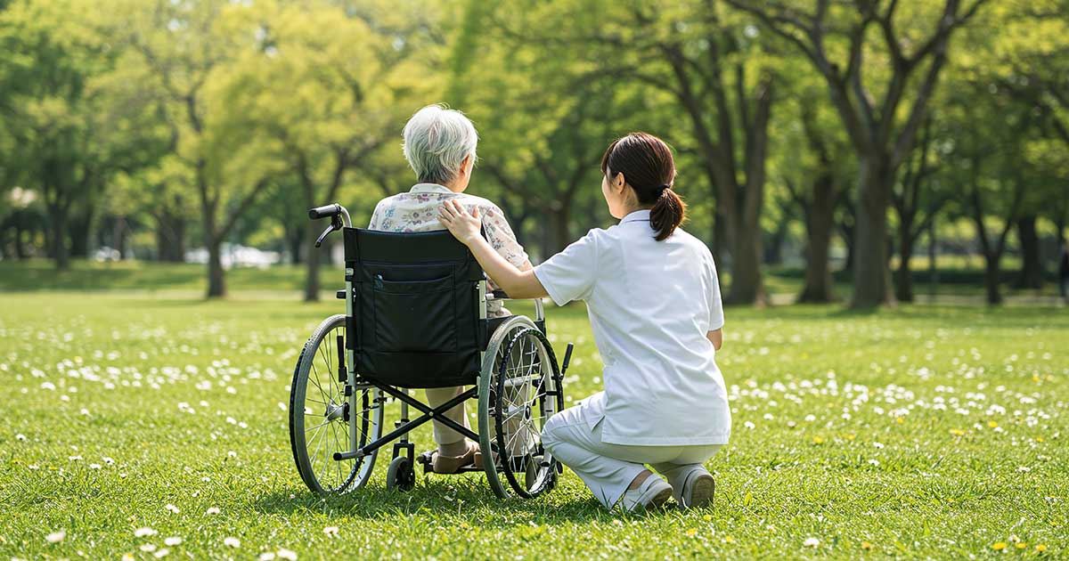 「終末期」を「人生の最終段階」へ変更、その定義とは／日本老年医学会